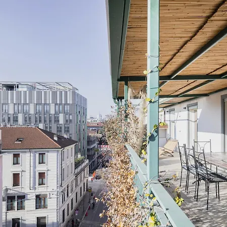 Easylife - Con Terrazzo Vicino Duomo Daire