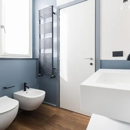 Easylife - Con Terrazzo Vicino Duomo Daire