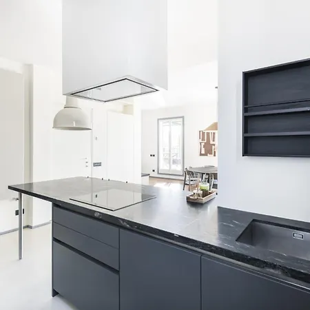 Easylife - Con Terrazzo Vicino Duomo Milano