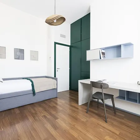 Easylife - Con Terrazzo Vicino Duomo * Milano