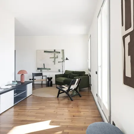 Easylife - Con Terrazzo Vicino Duomo Milano